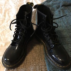 Dr. Marten’s boots in perfect condition!